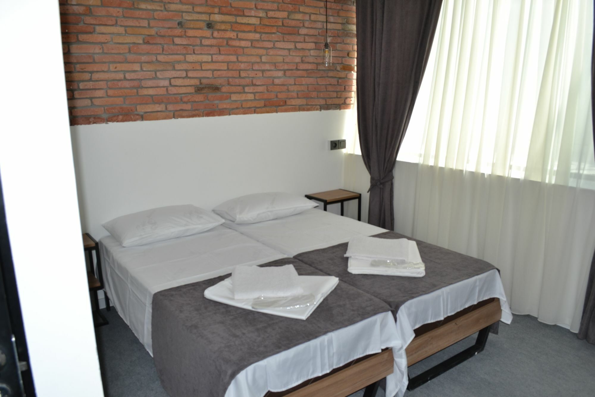 Hotel Baratashvili 12 Тбилиси Экстерьер фото