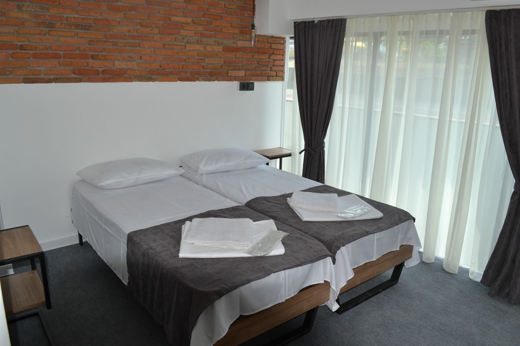 Hotel Baratashvili 12 Тбилиси Экстерьер фото
